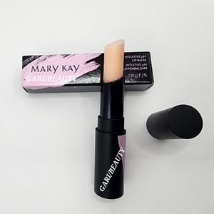 Mary kay intuitive ph lip balm pink. New in box.
